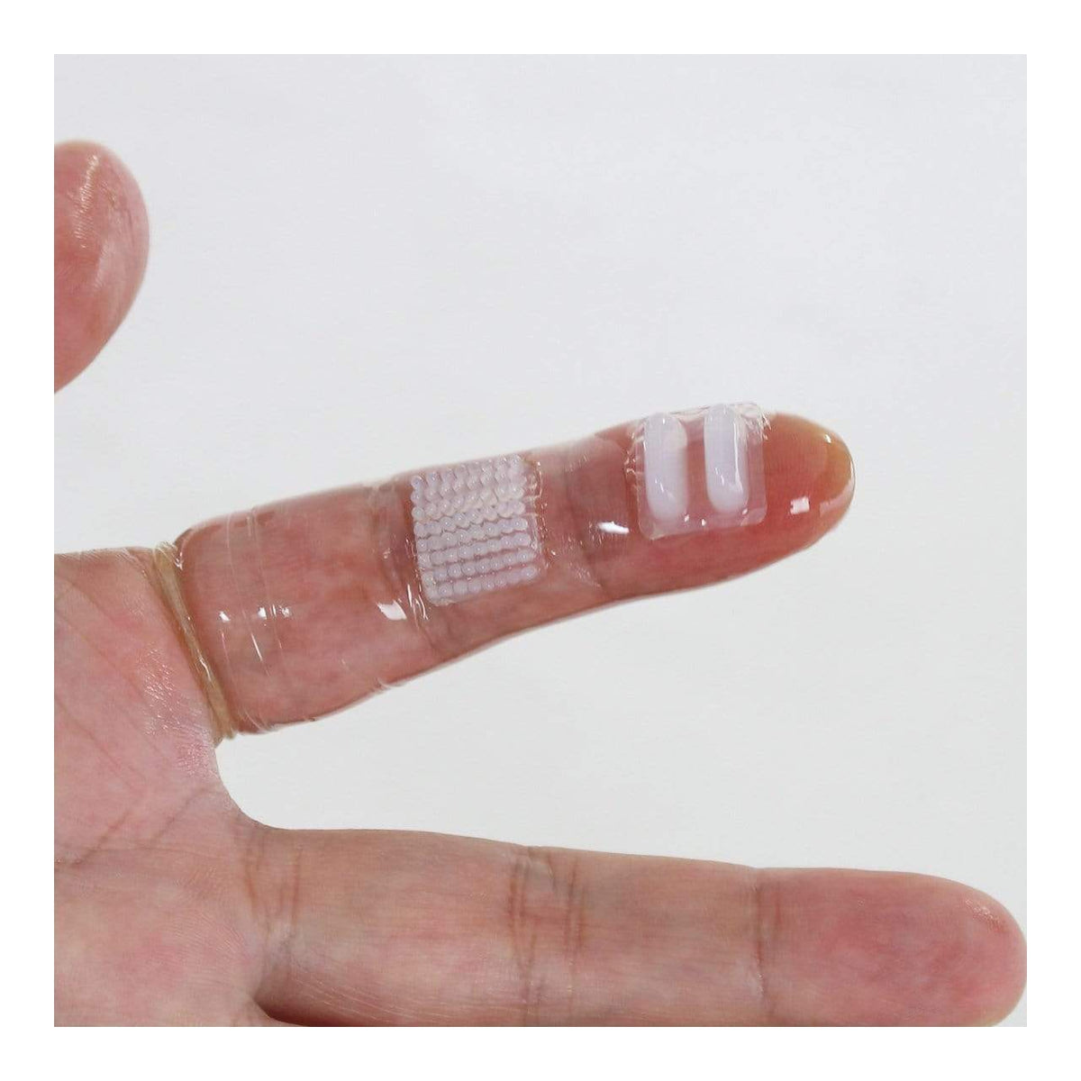 Kiss Me Love - Finger Skin DX Finger Sleeves 6 Pieces    Clit Massager (Non Vibration)